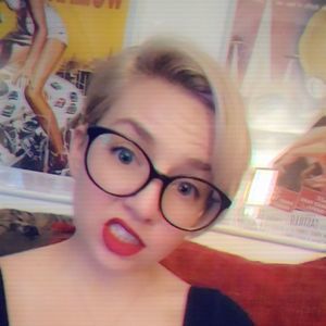 Meet your Posher, Ashley